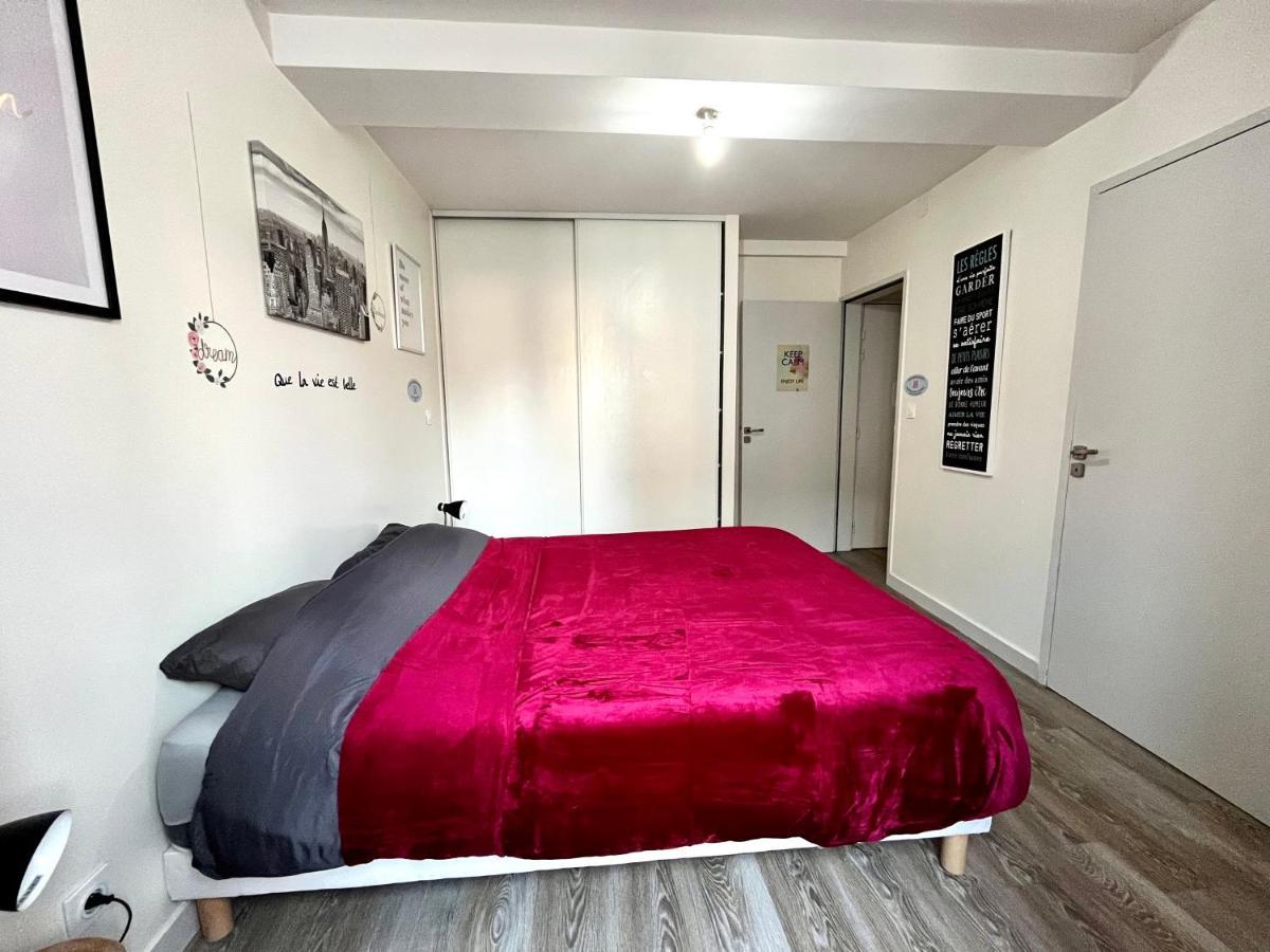 La Casa, Acces Terrasse De L'Etablissement Apartman Rives  Kültér fotó