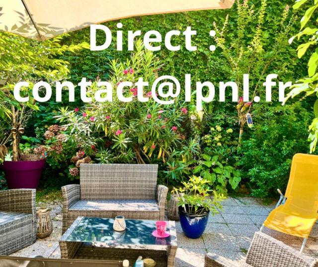La Casa, Acces Terrasse De L'Etablissement Apartman Rives  Kültér fotó